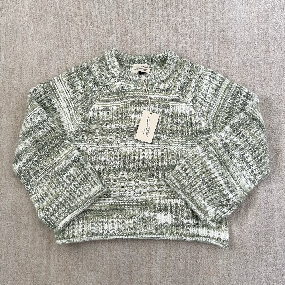 NWT Universal Thread Target Green Striped Sweater S